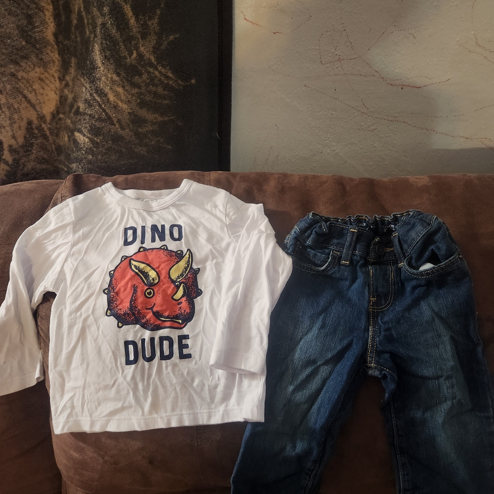 The Children's Place White Long Sleeve Shirt and Blue Jeans Set